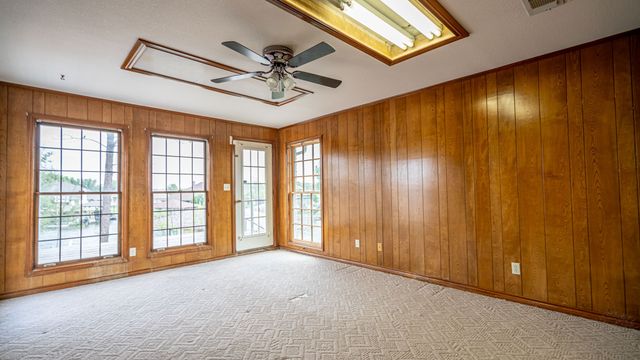 2401 Pebble Drive, Granbury, TX 76048