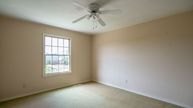 2401 Pebble Drive, Granbury, TX 76048