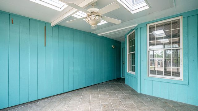 2401 Pebble Drive, Granbury, TX 76048