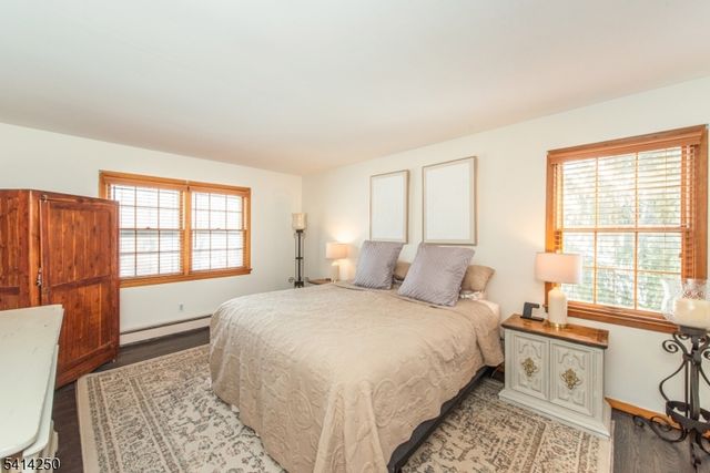 19 Mcneile Dr, Parsippany-troy Hills Twp., NJ 07054