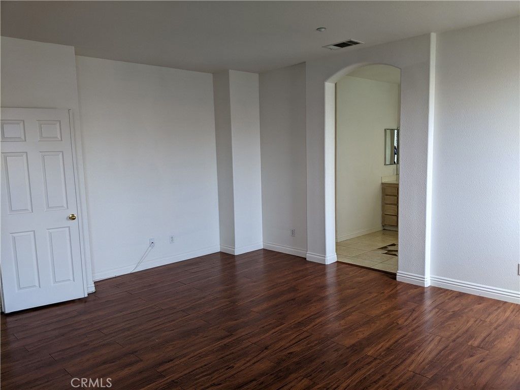 Image 11 of property listing at 15559 Sharon Court, Fontana, CA 92336