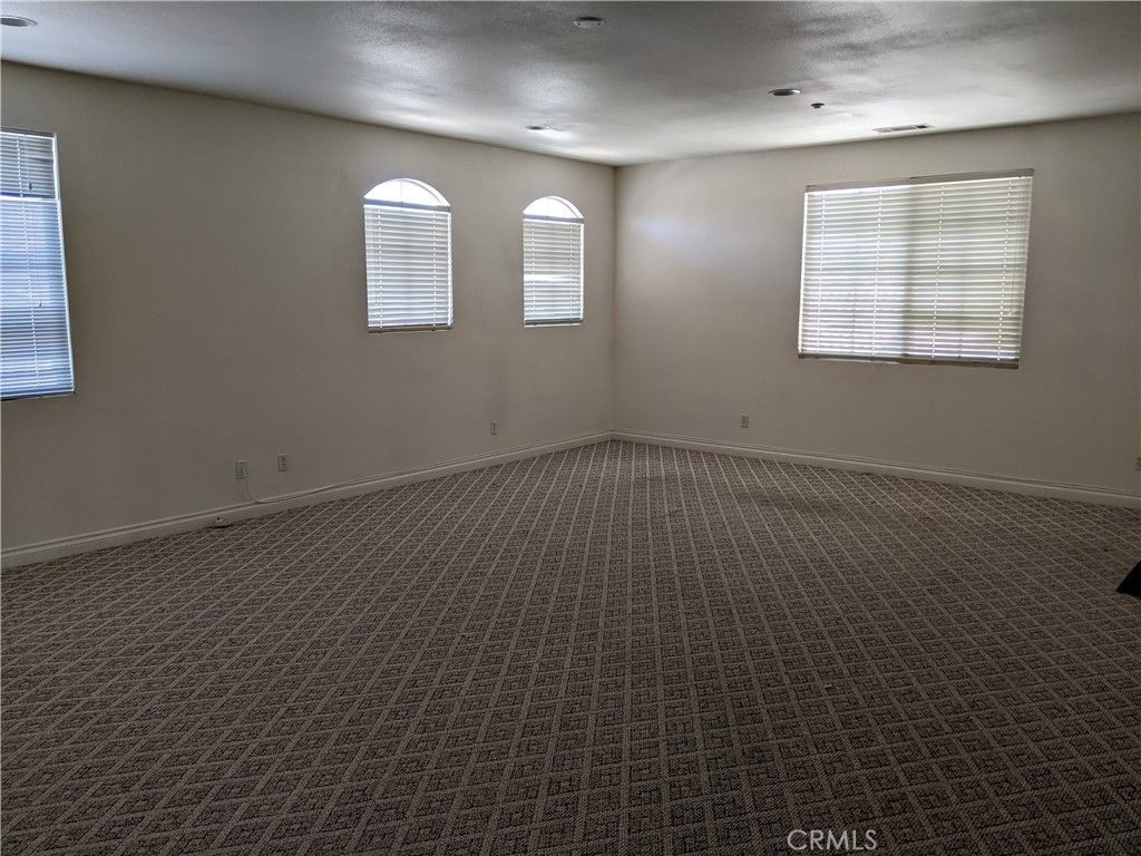 Image 18 of property listing at 15559 Sharon Court, Fontana, CA 92336