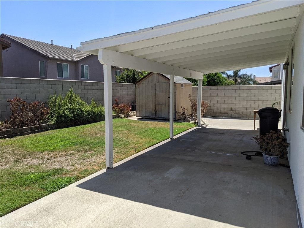 Image 28 of property listing at 15559 Sharon Court, Fontana, CA 92336