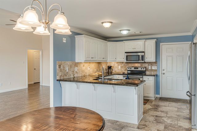 31 Chantileer Lane, Ward, AR 72176