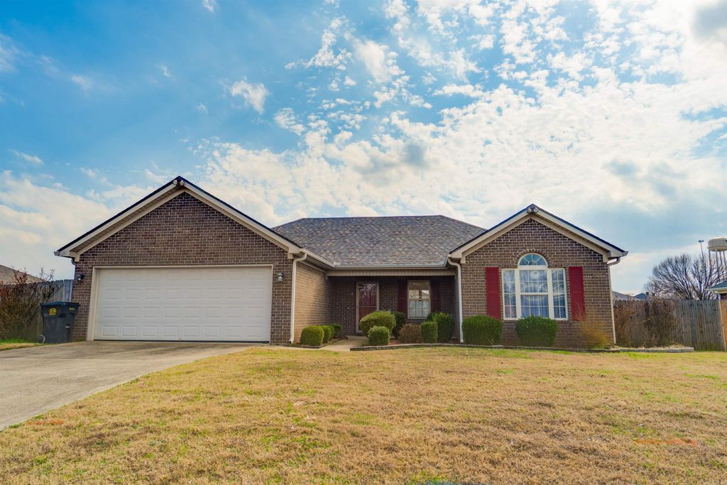 31 Chantileer Lane, Ward, AR 72176