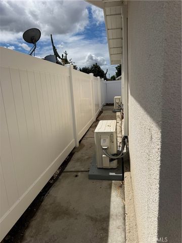 14536 Jeremie A, Baldwin Park, CA 91706