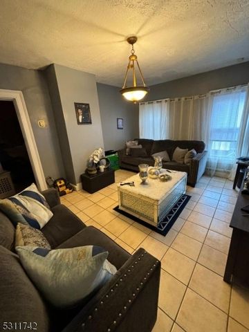 498 Summer St, Paterson City, NJ 07501