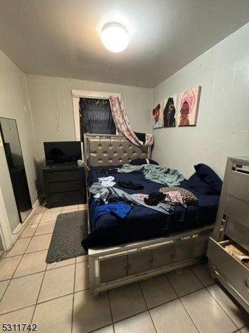 498 Summer St, Paterson City, NJ 07501