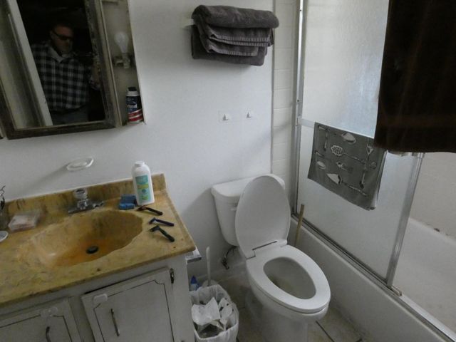 2350 NW 1st Street, Boynton Beach, FL 33435