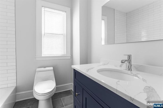 25 Waldo Avenue, Bloomfield, NJ 07003