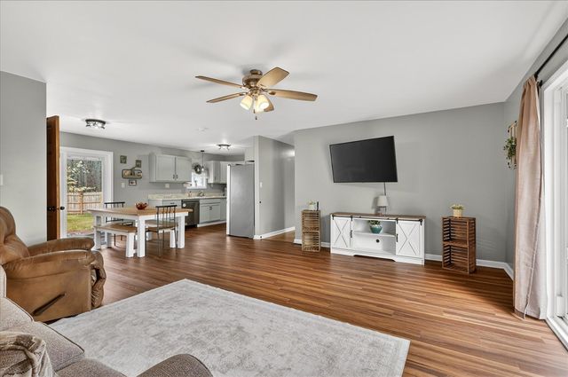 6633 Birch Shore Drive, Lakeview, MI 48850