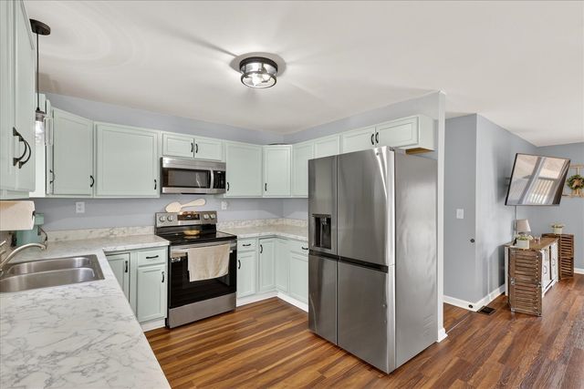 6633 Birch Shore Drive, Lakeview, MI 48850