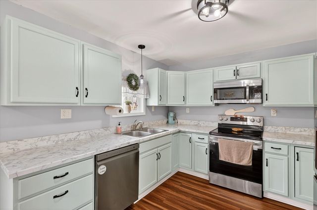 6633 Birch Shore Drive, Lakeview, MI 48850