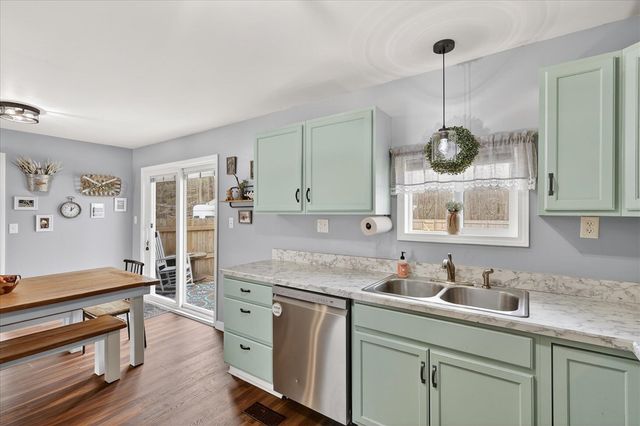 6633 Birch Shore Drive, Lakeview, MI 48850