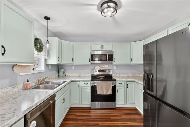 6633 Birch Shore Drive, Lakeview, MI 48850