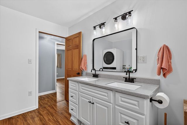 6633 Birch Shore Drive, Lakeview, MI 48850