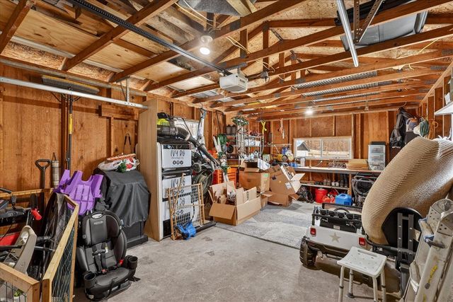 6633 Birch Shore Drive, Lakeview, MI 48850