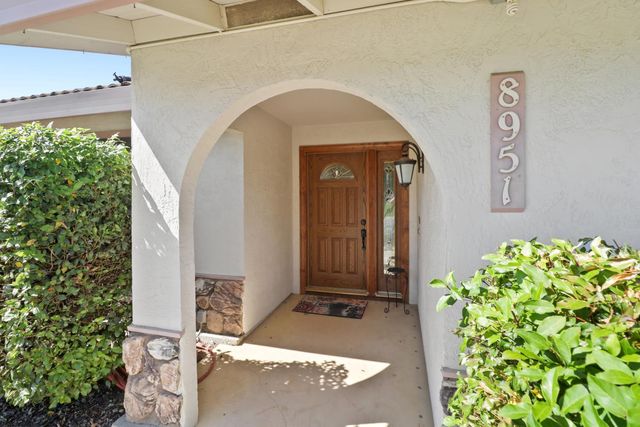 8951 Lansdowne Ct, Elk Grove, CA 95624