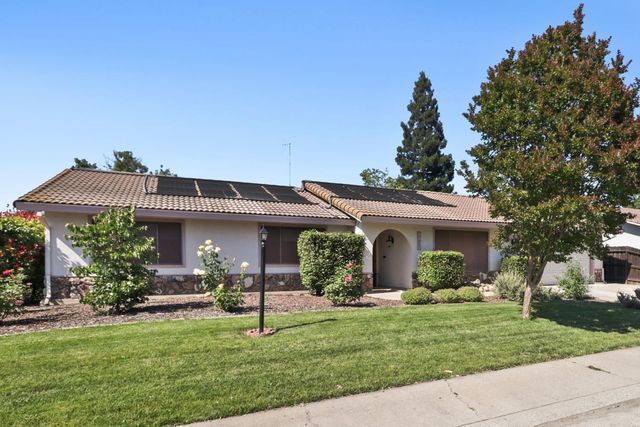 8951 Lansdowne Ct, Elk Grove, CA 95624