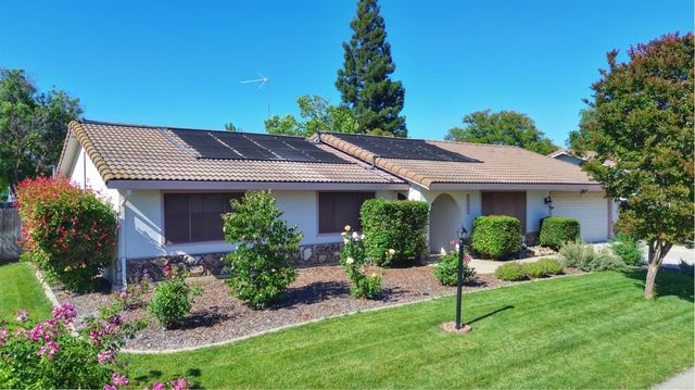 8951 Lansdowne Ct, Elk Grove, CA 95624