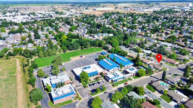 8951 Lansdowne Ct, Elk Grove, CA 95624