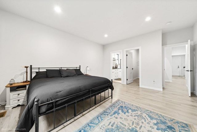 13521 W 12th Ave, Airway Heights, WA 99001