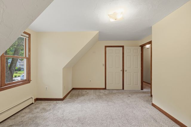63 Jamestown Road, Leominster, MA 01453