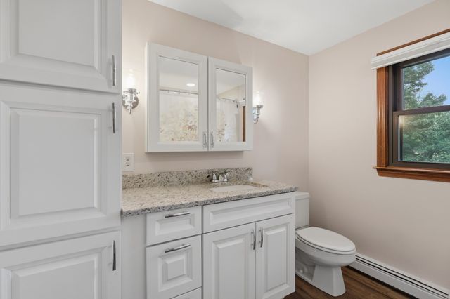63 Jamestown Road, Leominster, MA 01453