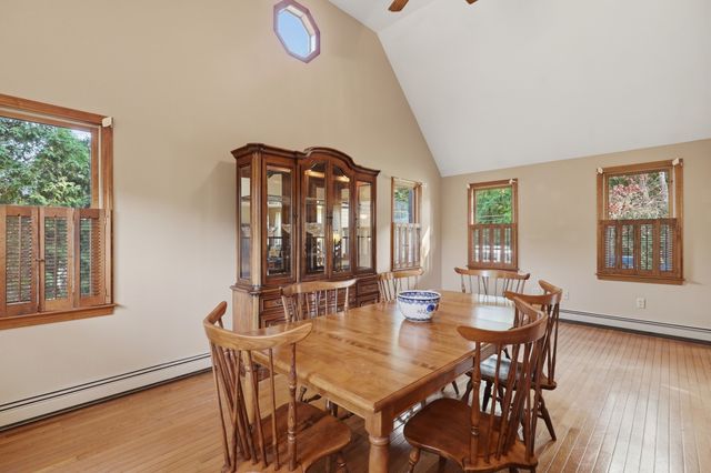 63 Jamestown Road, Leominster, MA 01453