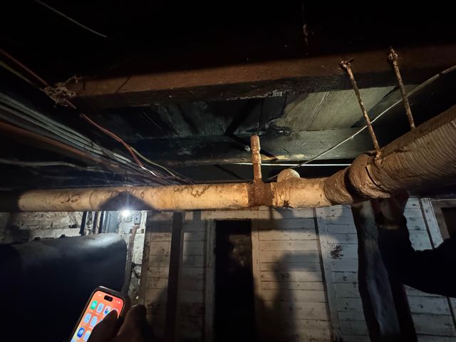 11 Ashuelot Street, Winchester, NH 03477