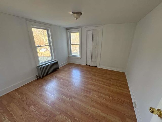 11 Ashuelot Street, Winchester, NH 03477