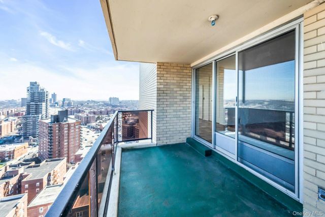 110-11 Queens Boulevard 25K, Forest Hills, NY 11375