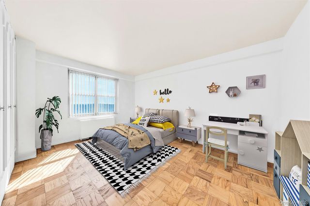 110-11 Queens Boulevard 25K, Forest Hills, NY 11375