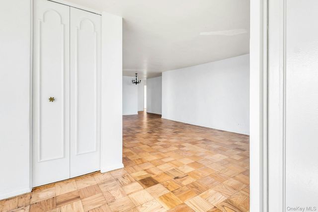 110-11 Queens Boulevard 25K, Forest Hills, NY 11375