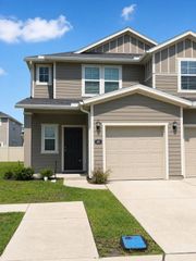64 Pittman Ct, St Augustine, FL 32086