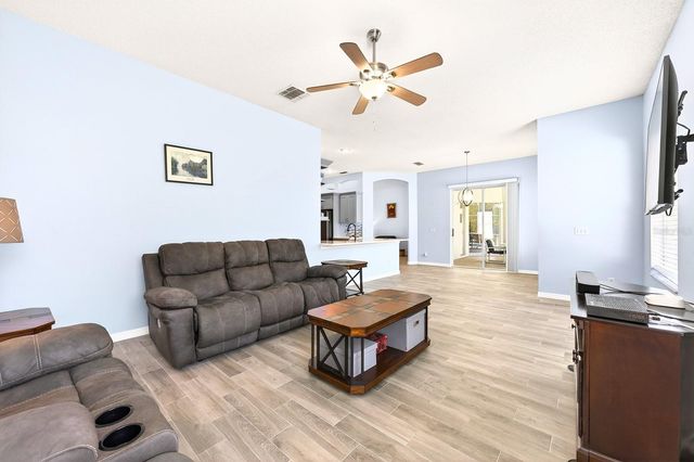 129 BALLYSHANNON DRIVE, Davenport, FL 33897