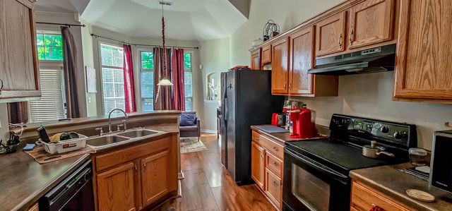 7672 N BROOKWATER CV, Memphis, TN 38125