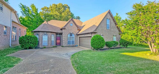 7672 N BROOKWATER CV, Memphis, TN 38125