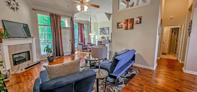 7672 N BROOKWATER CV, Memphis, TN 38125