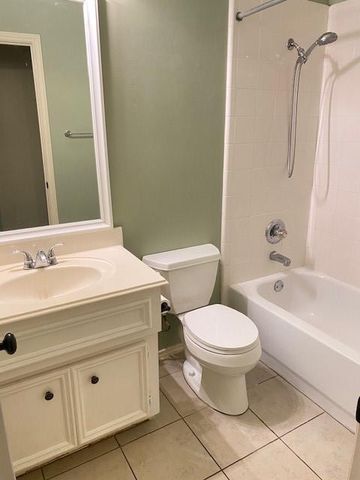 3814 Paigewood, Pearland, TX 77584
