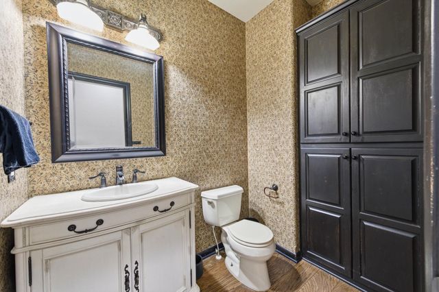 7 N Stagecoach, Wichita, KS 67230
