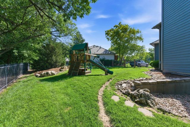 7 N Stagecoach, Wichita, KS 67230