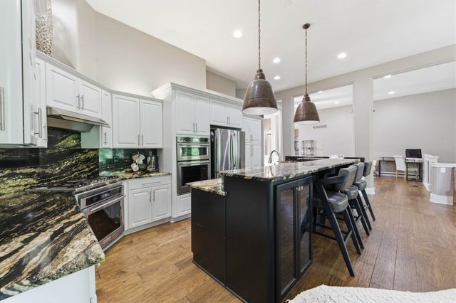 7 N Stagecoach, Wichita, KS 67230