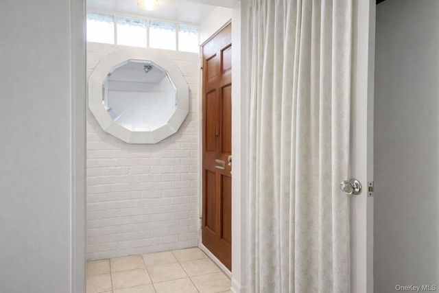 193-02 39 Avenue 1, Flushing, NY 11358