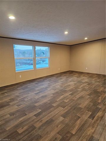 240 Deatherage Road, Mount Airy, NC 27030