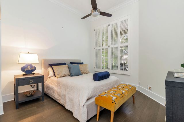 2707 Players Court, Wellington, FL 33414