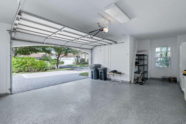 2707 Players Court, Wellington, FL 33414