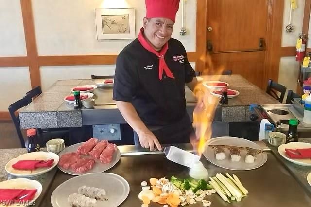 2555 Tamiami TRL N 250, Naples, FL 34103