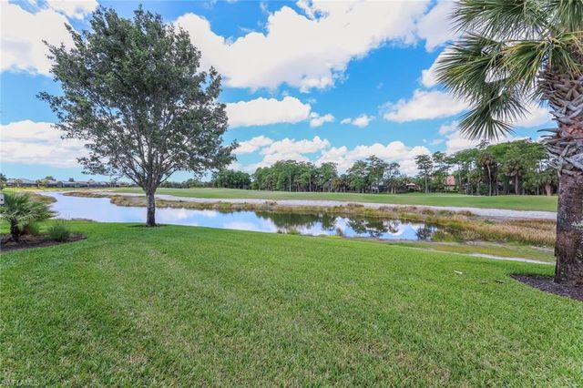 9403 Surfbird CT, Naples, FL 34120