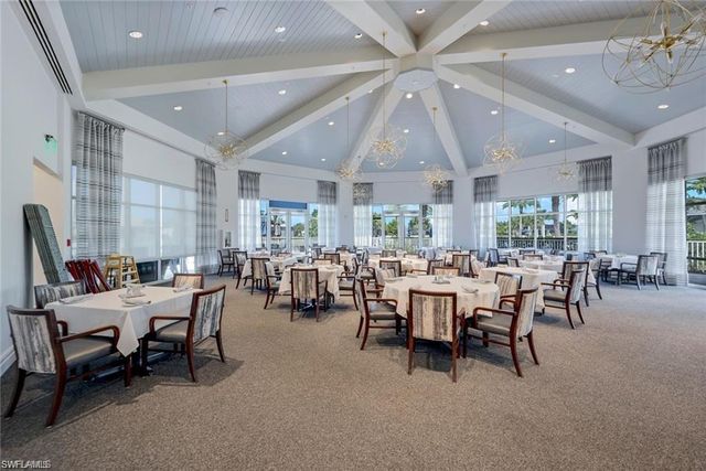 9403 Surfbird CT, Naples, FL 34120